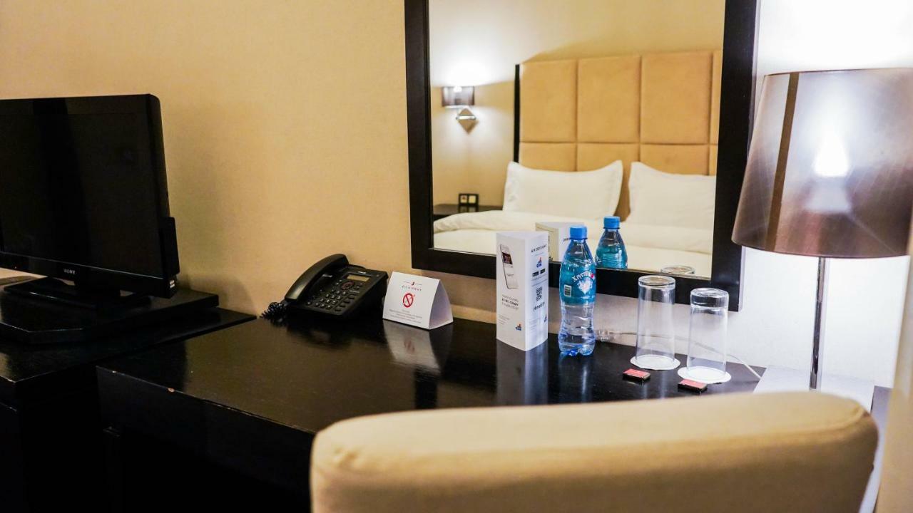 Jelsominohotel Astana Luaran gambar