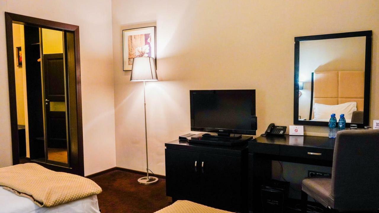 Jelsominohotel Astana Luaran gambar