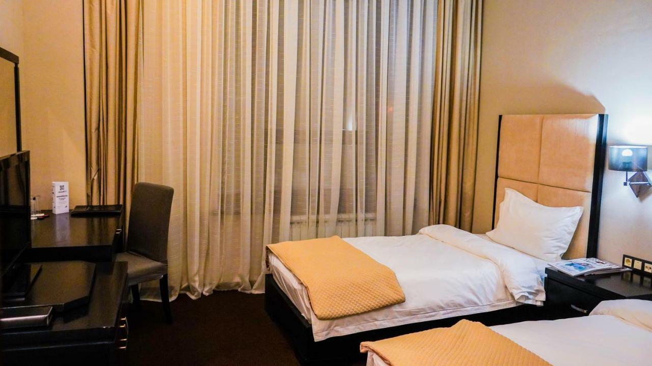 Jelsominohotel Astana Luaran gambar