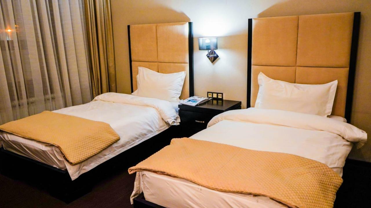 Jelsominohotel Astana Luaran gambar