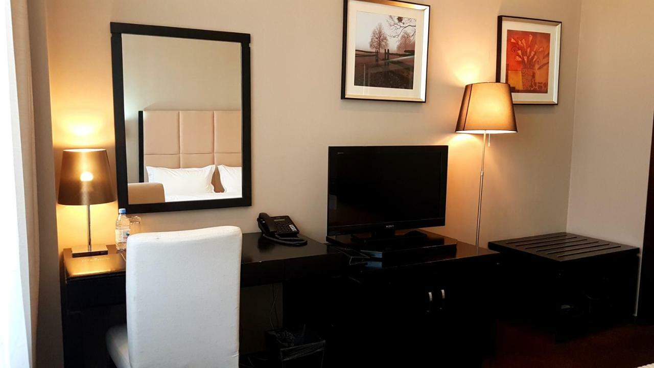 Jelsominohotel Astana Luaran gambar