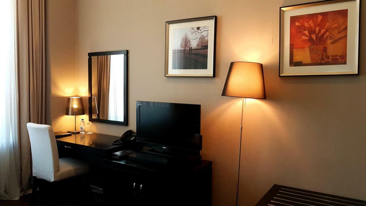 Jelsominohotel Astana Luaran gambar