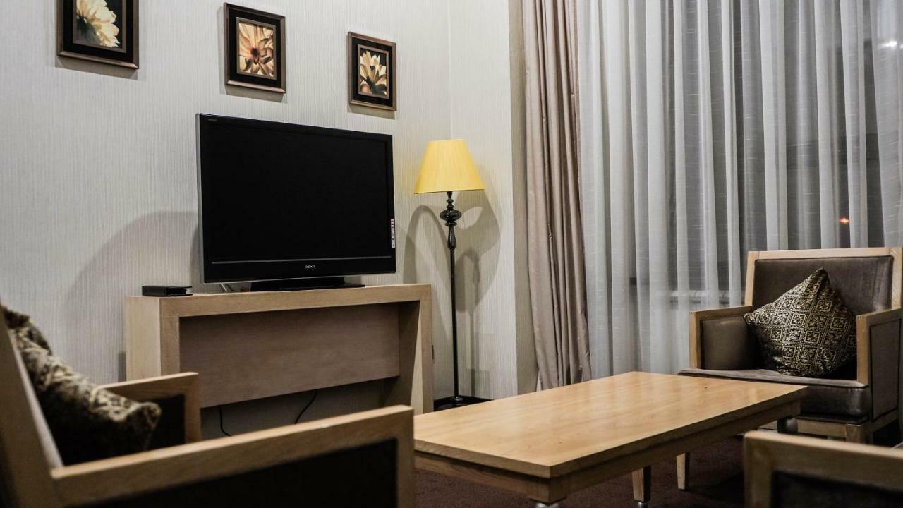 Jelsominohotel Astana Luaran gambar