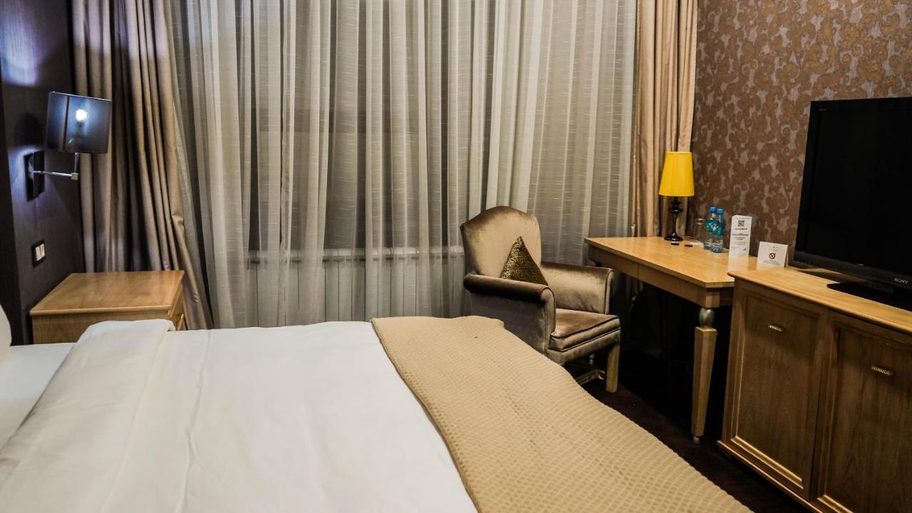 Jelsominohotel Astana Luaran gambar